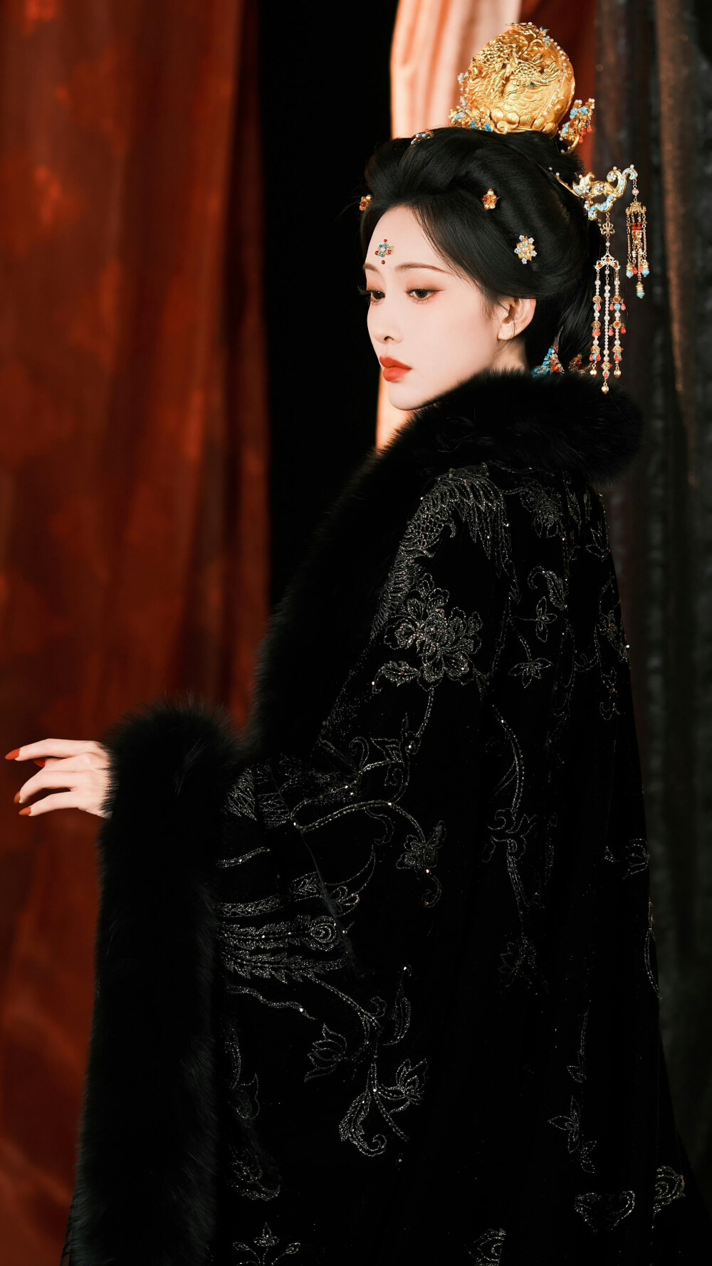 尚公主 暮晚摇 孟子义