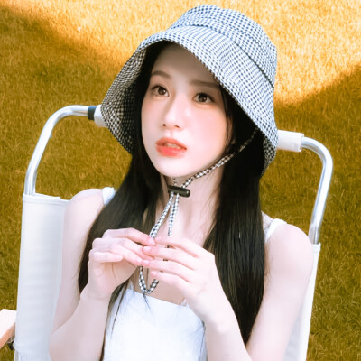 ˚✩｡˚ 