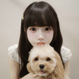 凌晨的海 难言的爱.
侵权删