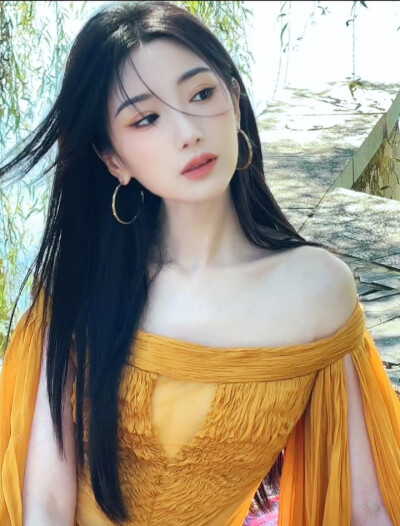 毛晓彤