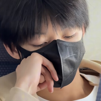 你是否想起我，也还