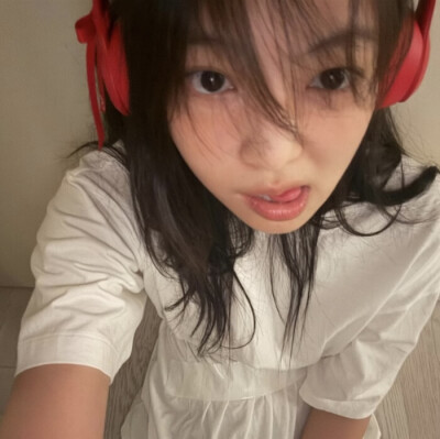 妮