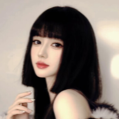 女