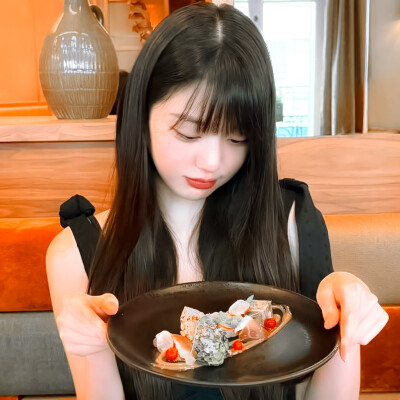 张元英