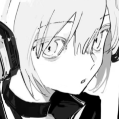 她一定比我成熟