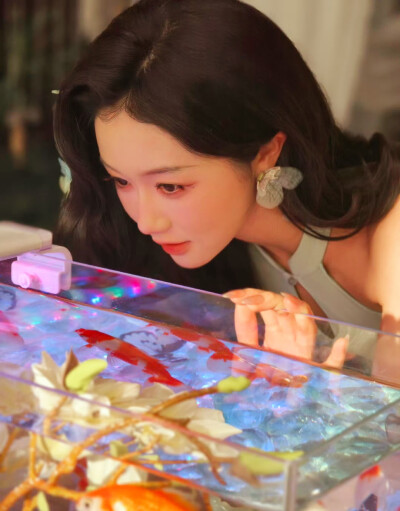 岳雨婷