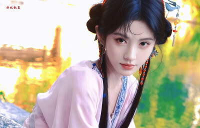 鞠婧祎