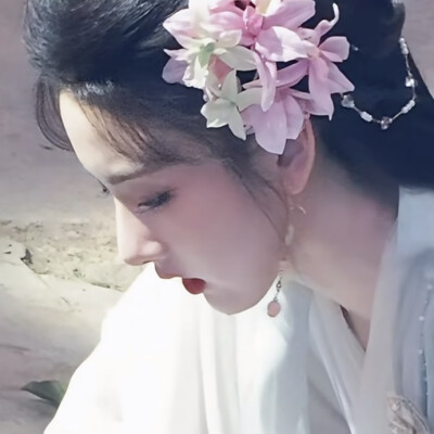 这哪是妖啊这是仙女吧