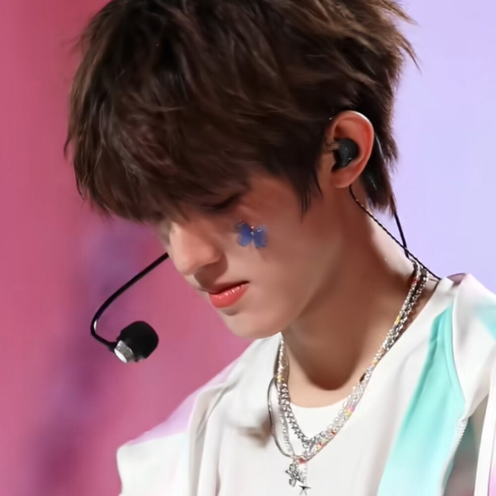 我很乖呀只是有点小傲娇