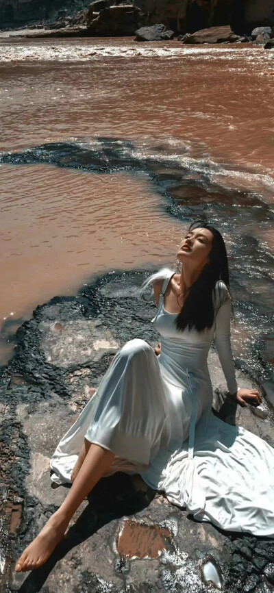 美女