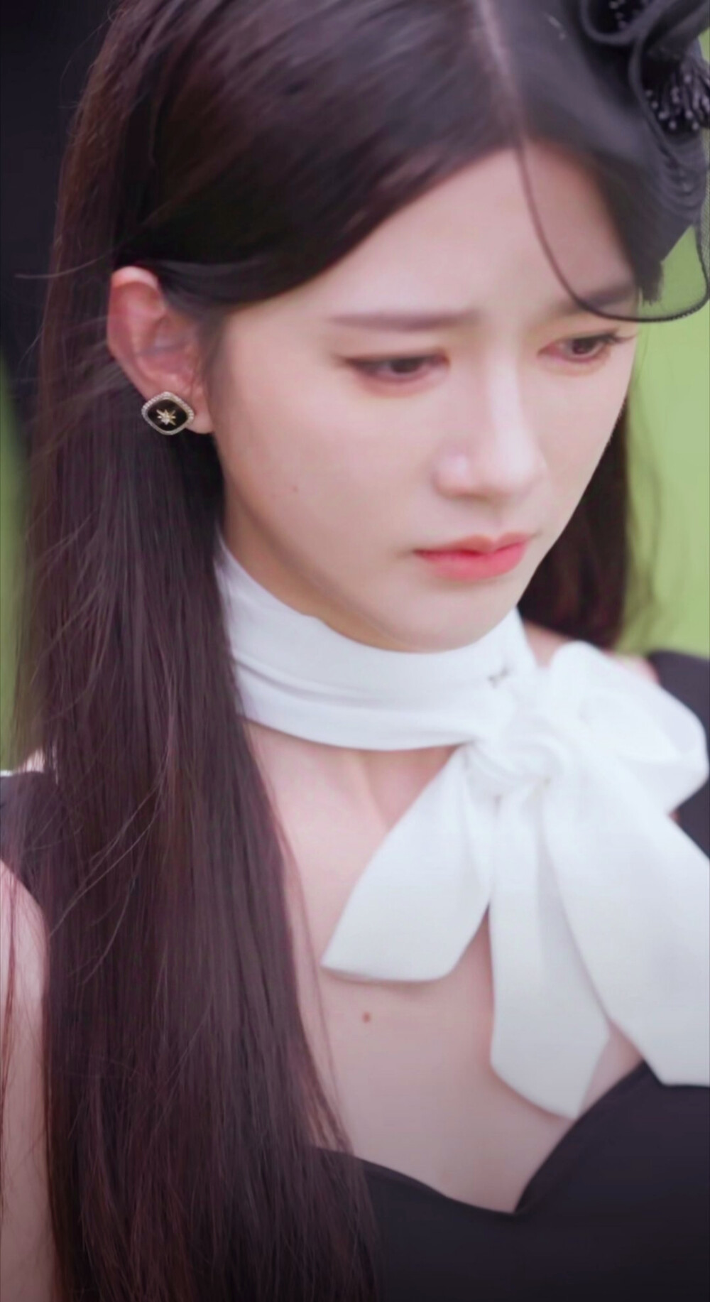 吴翎薇