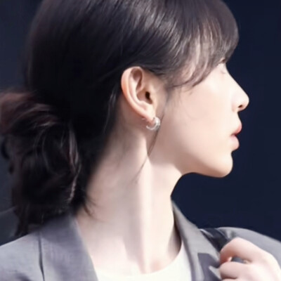 田曦薇