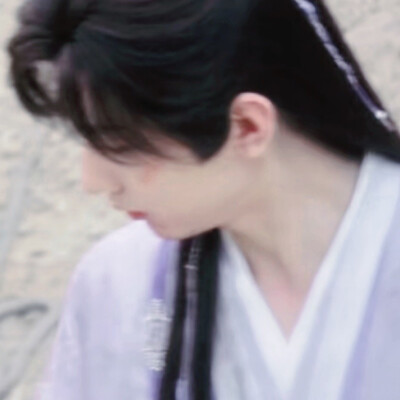 翻了八年历史头像只为找到被我删掉的自截