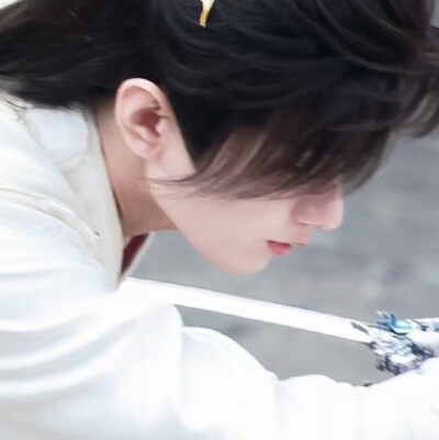 翻了八年历史头像只为找到被我删掉的自截