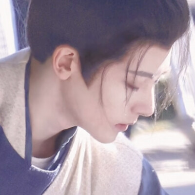 侯明昊