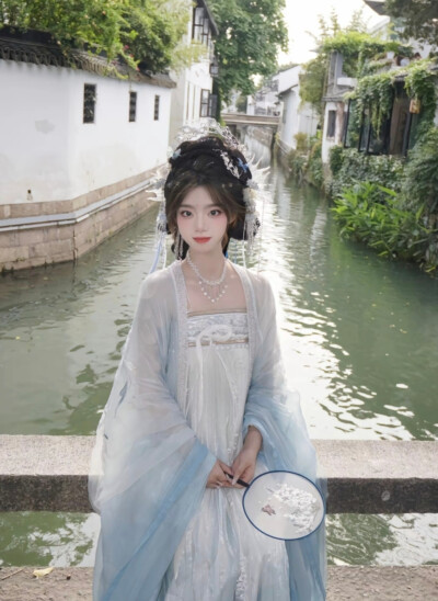 涵蕊