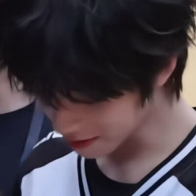王橹杰