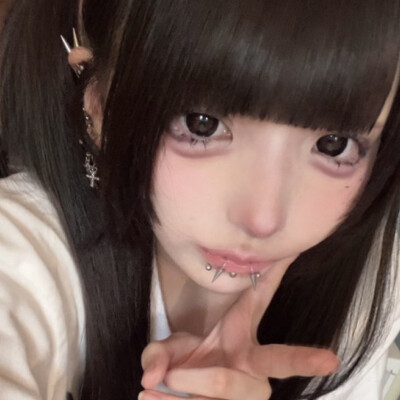 少女们伸出手手吧
