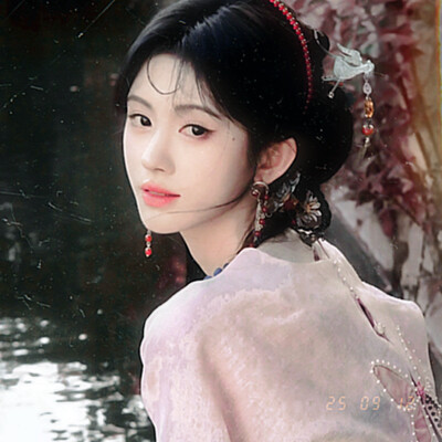 世界说痛苦是场雨