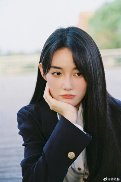 蒋依依