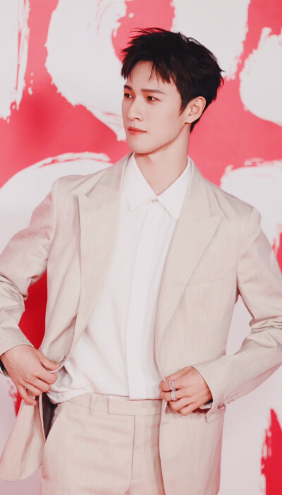 李昀锐