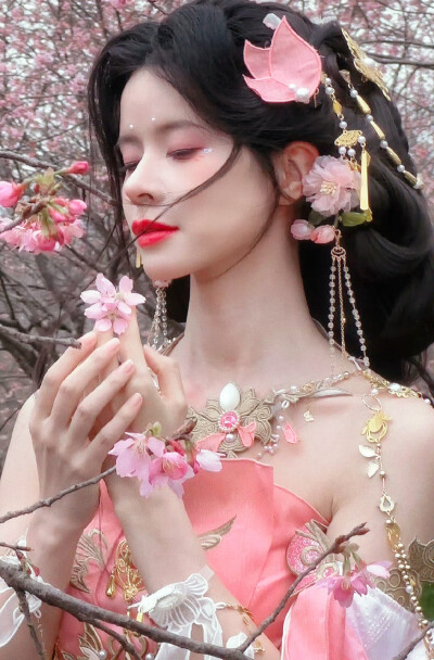 圣薇