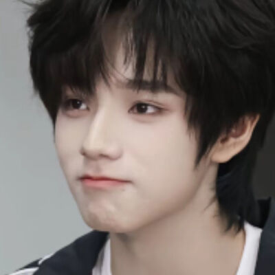 王橹杰