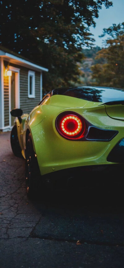 那些有关名车的壁纸