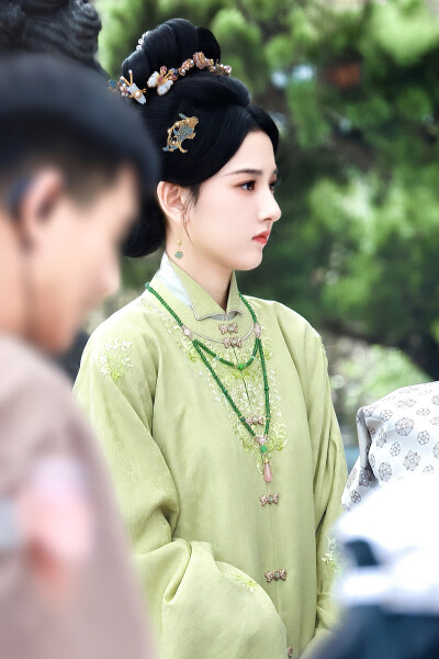 表妹万福 甄嘉芙