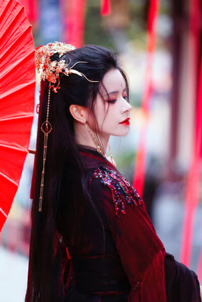 圣薇