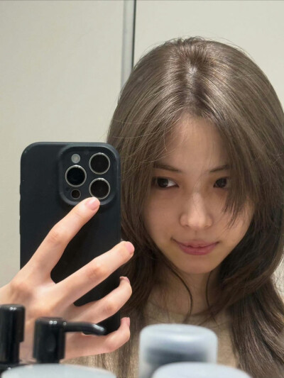 申留真INS更新
