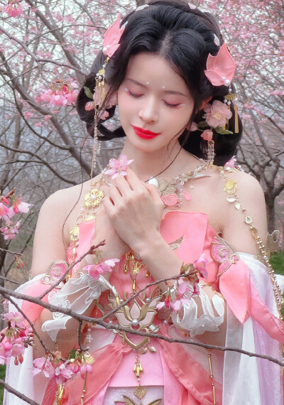 圣薇