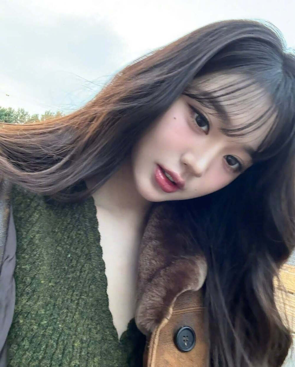 张元英