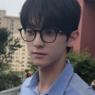 学长联系方式可以给我吗