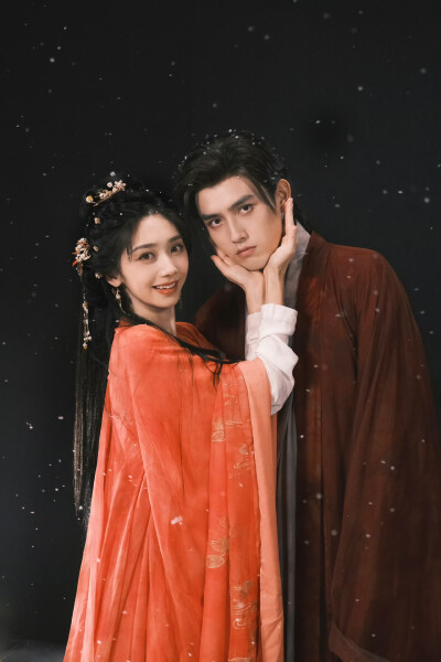 「嗑司我廖」「瑟璐特」
陈飞宇&王影璐
司马焦&廖停雁