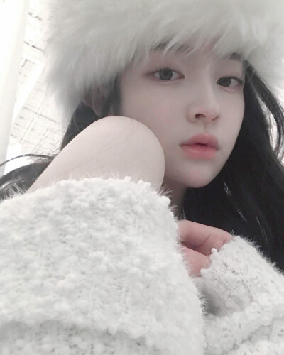  ⸝⸝⸝ ╸▵╺⸝⸝⸝