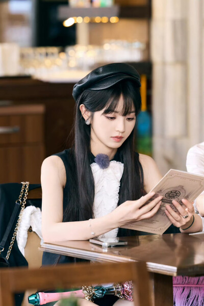 田曦薇