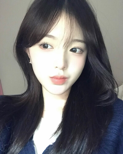 ദ്ദി˶><)✧ 