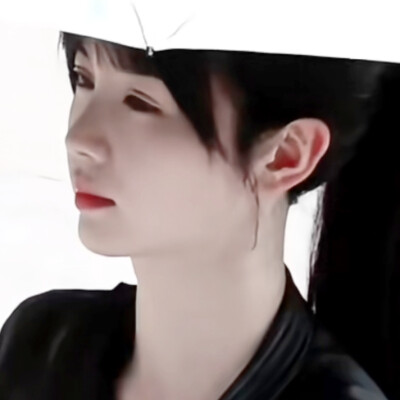 田曦薇