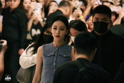 巴巴