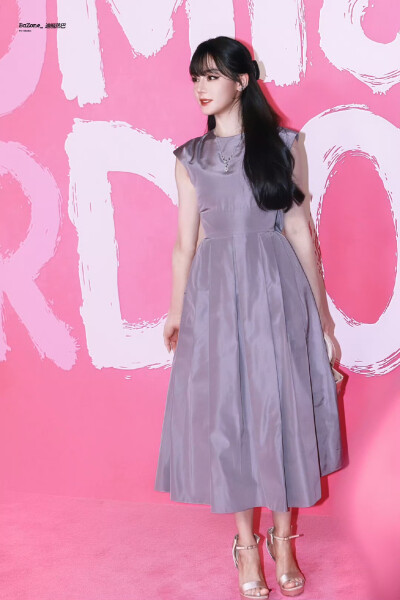cr.BaZone_迪丽热巴
