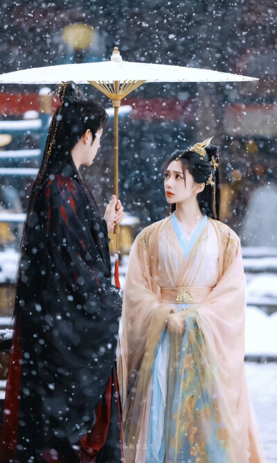 「嗑司我廖」「瑟璐特」
陈飞宇&王影璐
司马焦&廖停雁