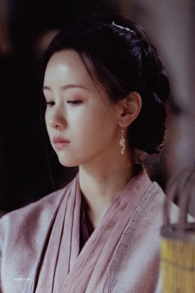 陈都灵 冯衡
cr：Lostatsea_