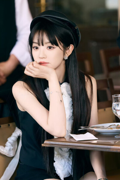 田曦薇