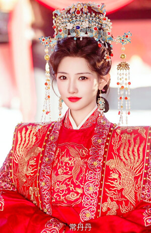 短剧美女｜常丹丹/石雪婧/马秋元/岳雨婷/林秋奈/至春禾/王云云 - 高清图片，堆糖，美图壁纸兴趣社区