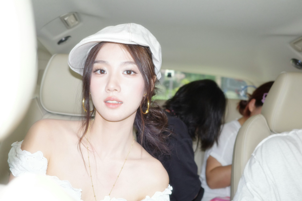 卢昱晓 这个造型我好爱 一秒穿越回夏之星