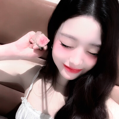 张元英