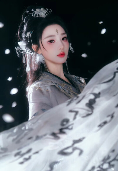 彭小苒