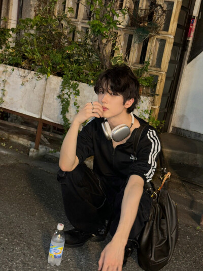 朴志晟