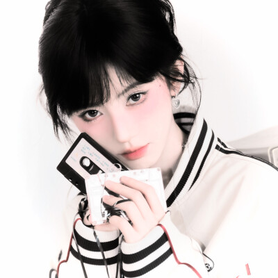 記憶支票是一場褶皺的雨